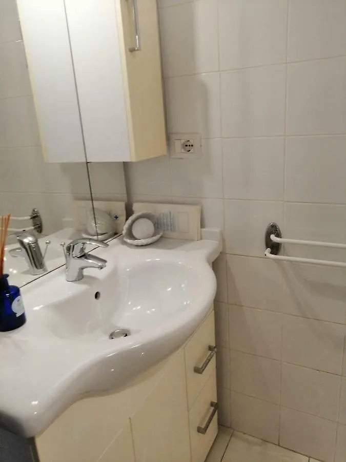 Casamare Apartment Menton 0*,