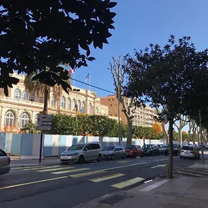 Appartement Façe Aux Jardins Biovès Spacieux Et Lumineux 2 Pièces En Hypercentre, Menton