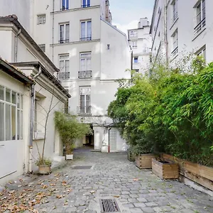 Montorgueil/ Rue Saint Sauveur Appartement Paris
